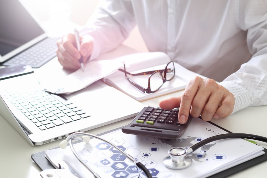 obrigações para médicos autônomos PF